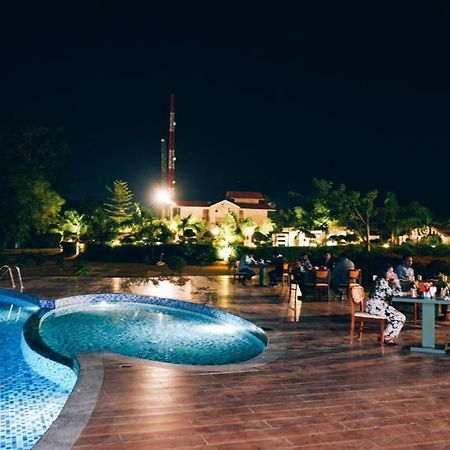רמנגר 5 Senses Corbett Richness Luxuries Resort ! Destination Wedding & Corporate Events מראה חיצוני תמונה