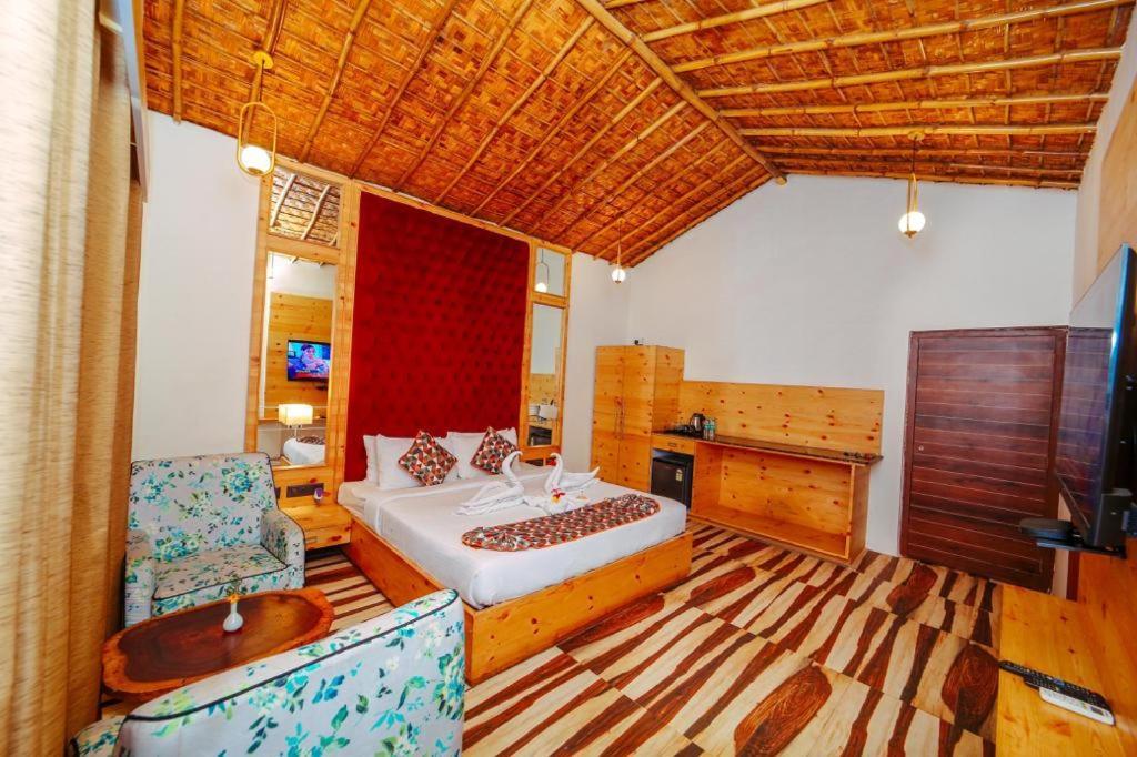 רמנגר 5 Senses Corbett Richness Luxuries Resort ! Destination Wedding & Corporate Events מראה חיצוני תמונה